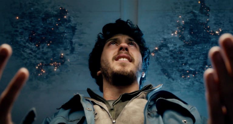 Mortal (2020)