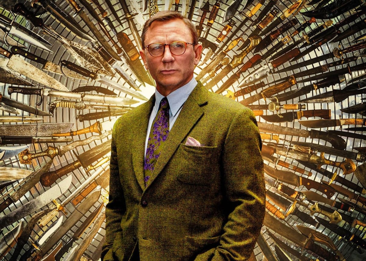 Why Rian Johnson Needs You to See Knives Out With a Crowd