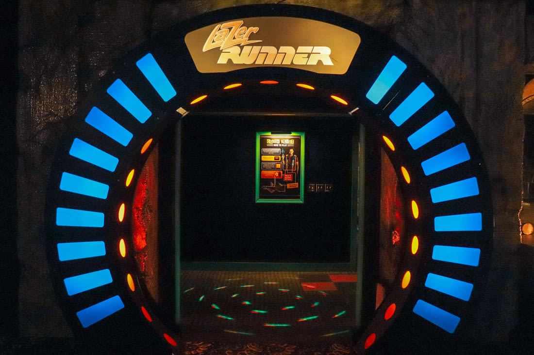Lazer Runner laser tag room