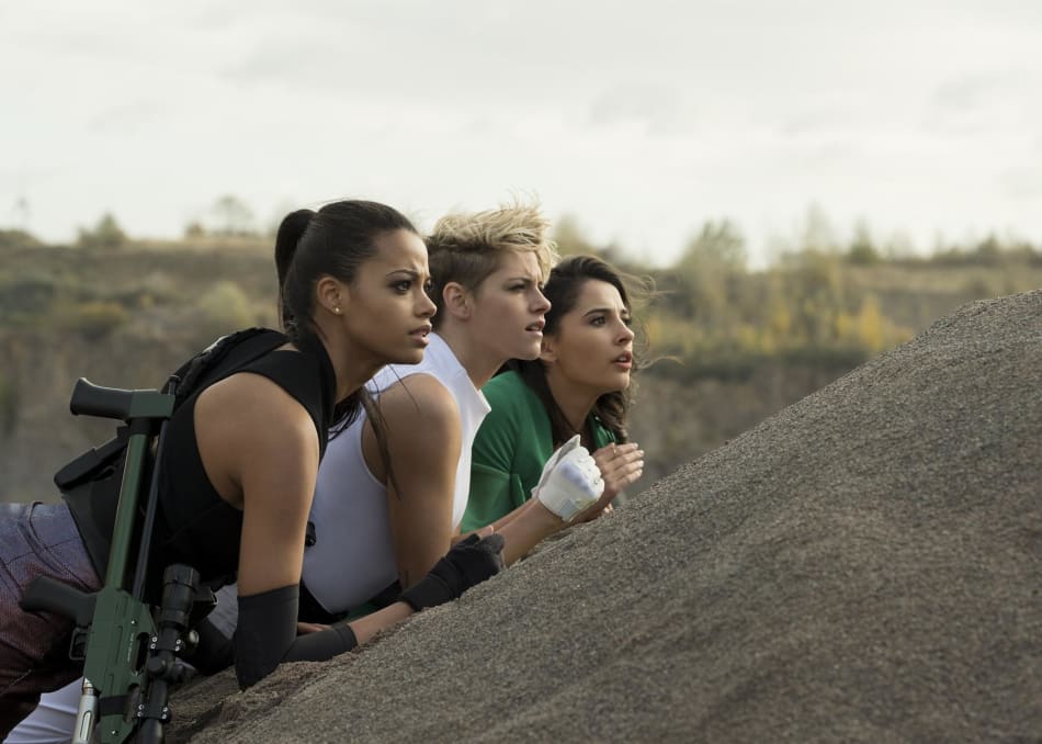 Elizabeth Banks Reinvents Charlie’s Angels
