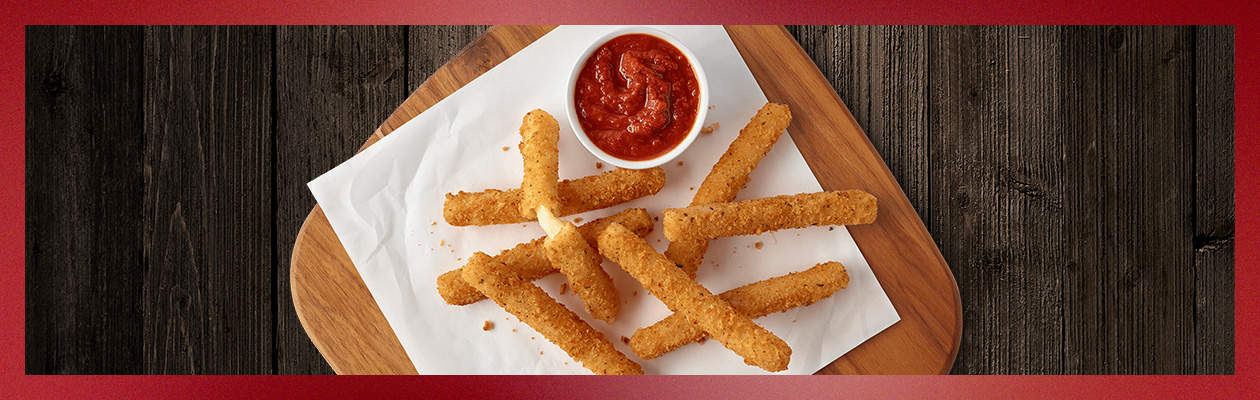 https://amc-theatres-res.cloudinary.com/image/upload/v1671572197/amc-cdn/general/feature-fare/new-landing-page/5_Mozzarella%20Sticks%20FF%20Web%20Landing%20Page_1260x400.jpg