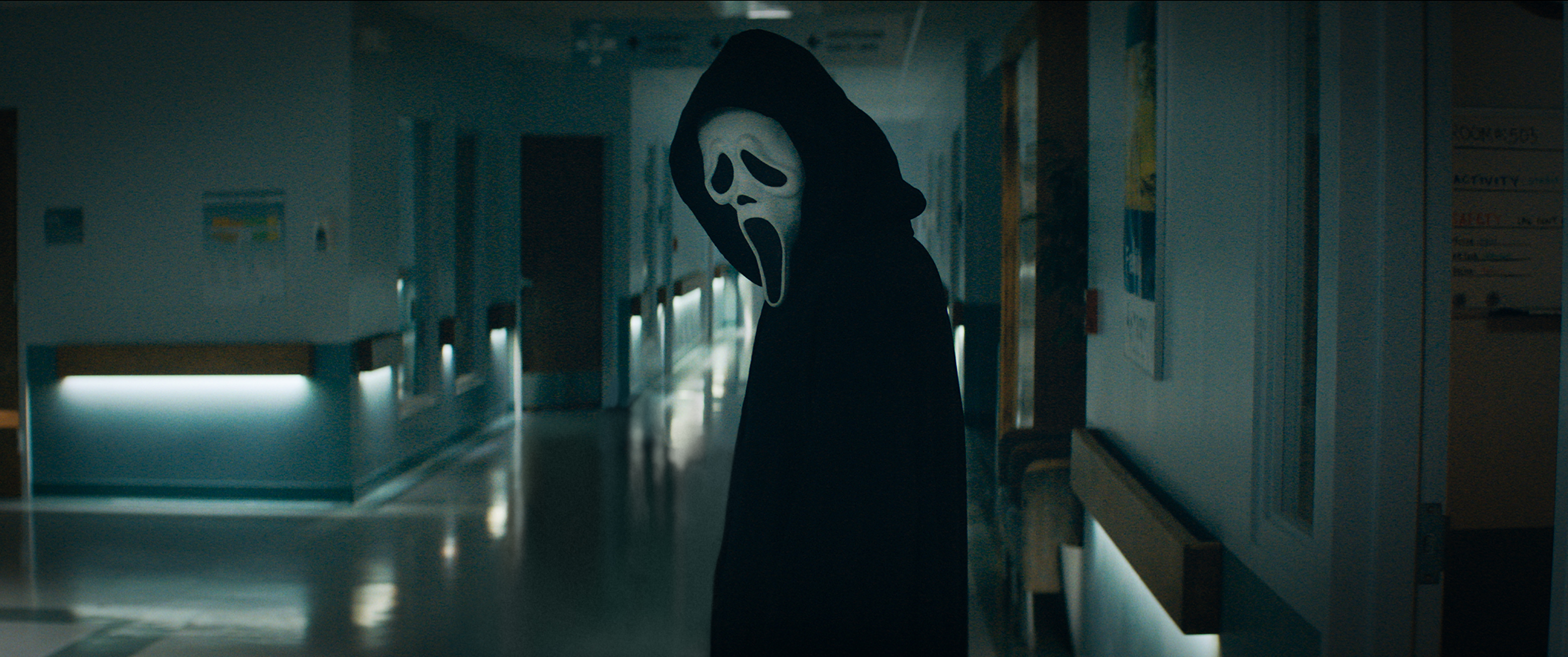 Scream (2022) Movie Tickets & Showtimes Near You