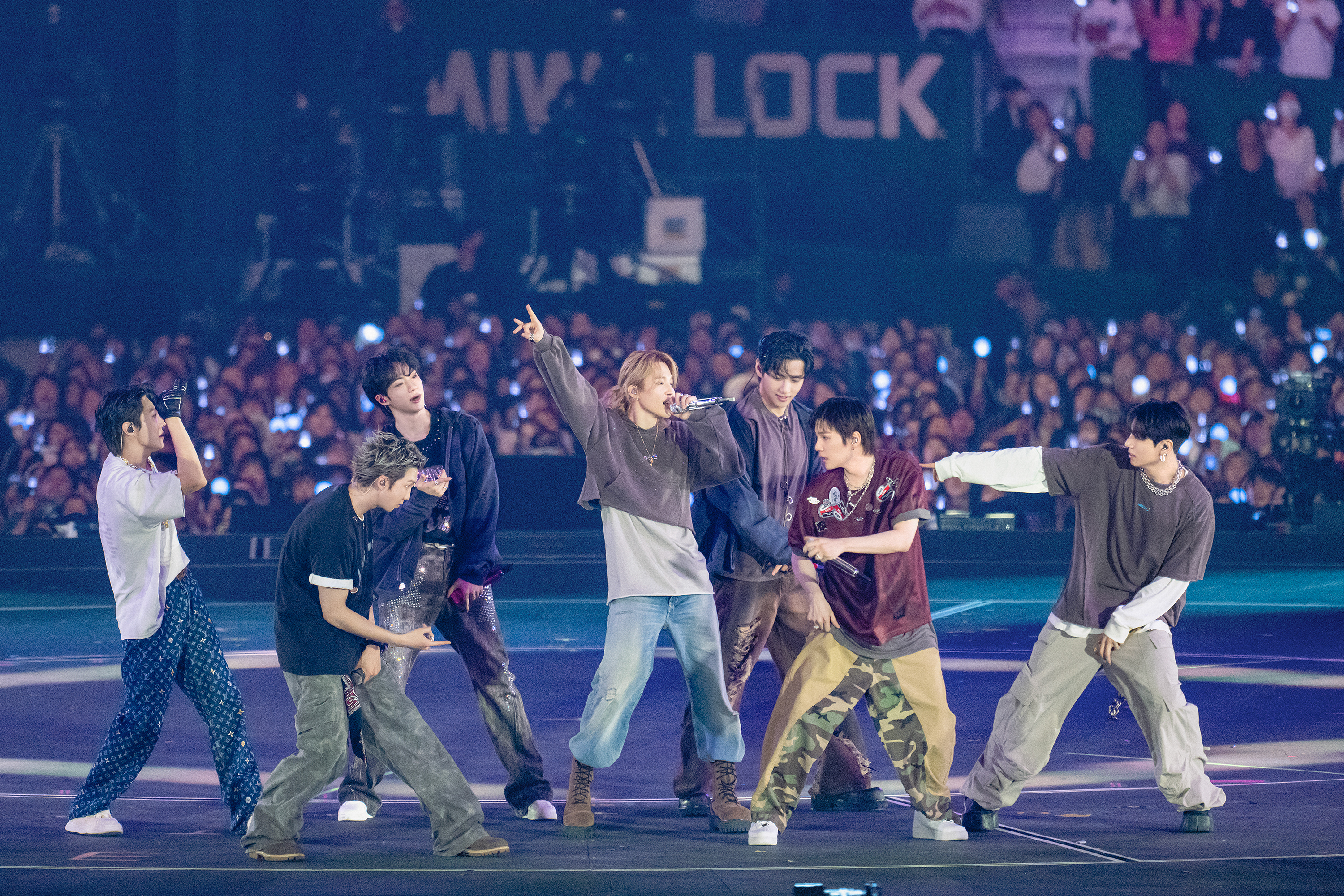 BTS WORLD TOUR 'ARIRANG' IN BUSAN: LIVE VIEWING movie showtimes at